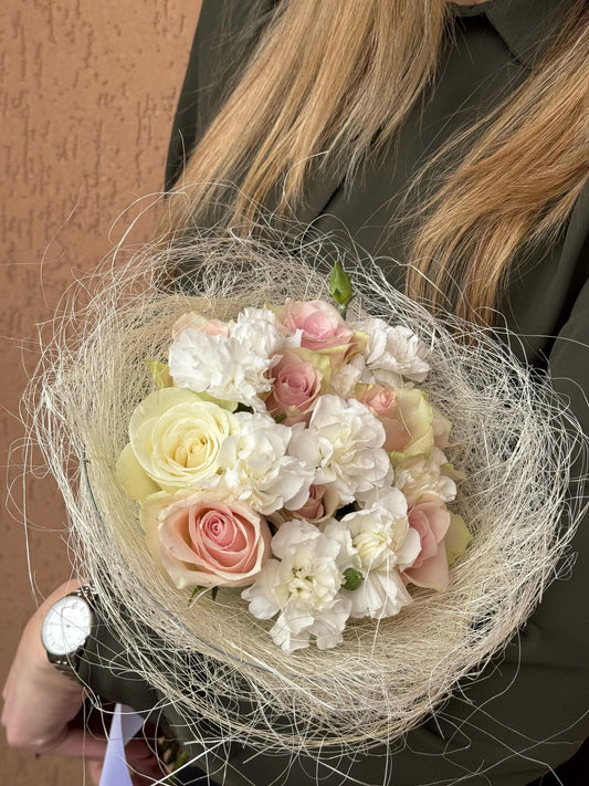 Women Pure Bouquet
